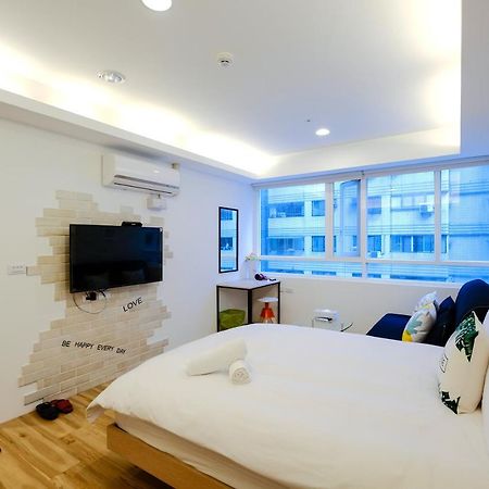 Color Fun Inn Гаосюн Екстер'єр фото