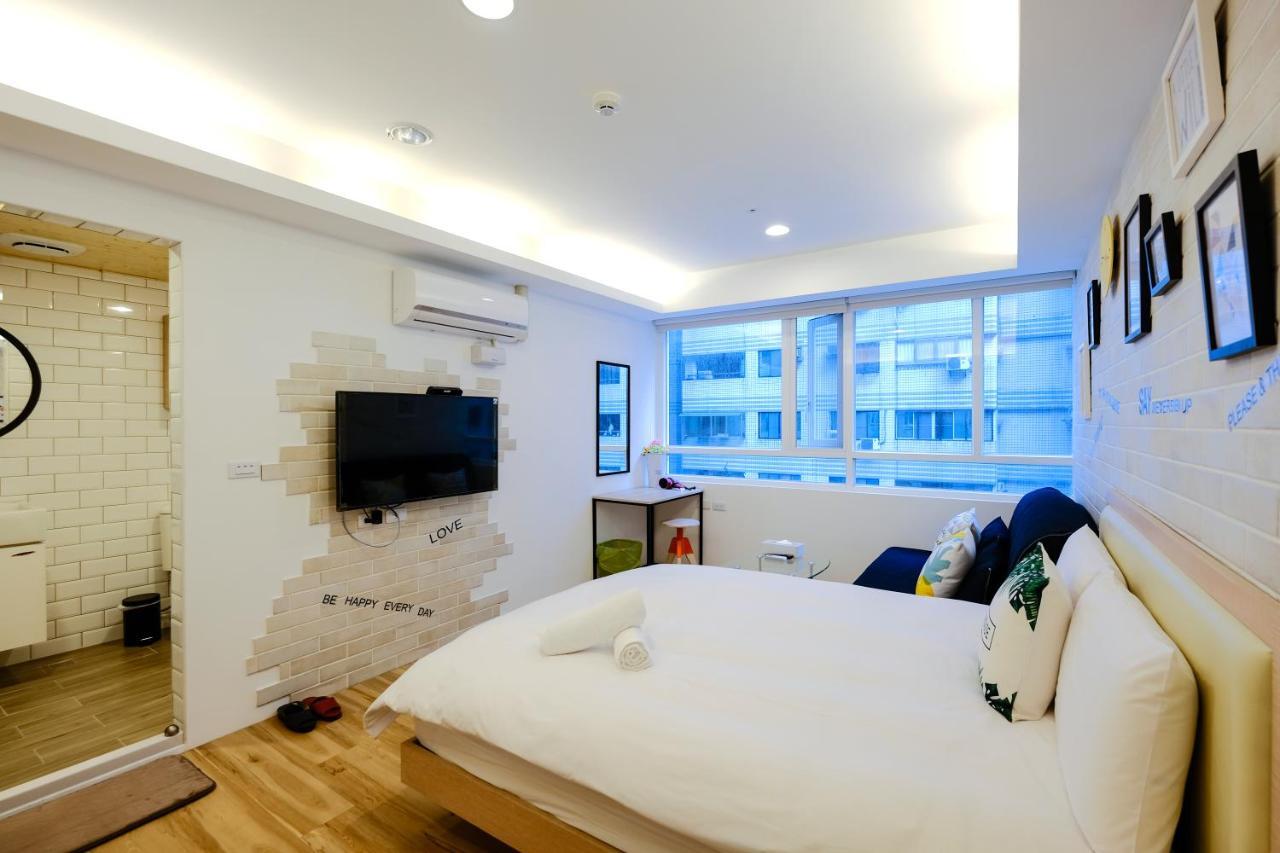 Color Fun Inn Гаосюн Екстер'єр фото